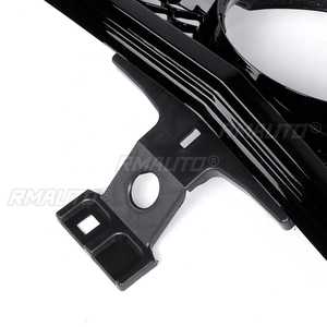 Nouvelle calandre avant supérieure style AMG C63 pour Mercedes-Benz Classe C W204 C180 C200 C300 C350 2008-14 – Calandre de course - Product Image 6