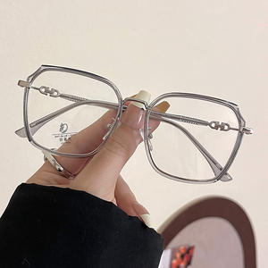 Qianai – lunettes carrées anti-lumière bleue pour femmes, montures au design large et irrégulier, pour étudiants et sur ordonnance, P5-22046 - Product Image 4