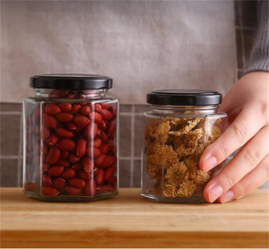 Bocaux en verre hexagonaux <span class=keywords><strong>de</strong></span> 45ml Mini bouteille avec couvercles pour invités <span class=keywords><strong>Cadeau</strong></span> en vrac Party Favors Wedding Honey Jam Spice Storage Containers - Product Image 2