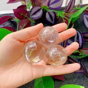 High Quality Healing Stones Crystals Ball With Rainbow Natural Clear Quartz Sphere For Decoration