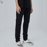 Pantalon en jean minimaliste droit et ajusté pour homme, coupe slim et fuselée, noir uni