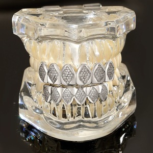 Fine Grillz Dentures Unisexe Plaqué Or Diamant Géométrique Style Hip Hop pour Fête - Product Image 1