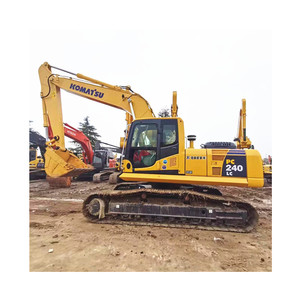 Excavadora de cadenas Komatsu PC240 de 24 toneladas, equipo usado, motor Hitachi, cilindros HAWE, cucharón de 2.0m, 100% origen Japón, 360 Power Low - Product Image 1