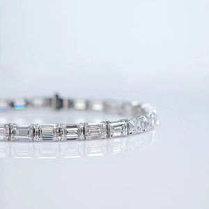 10K/14K/18K ゴールド IGI認定 エメラルドカット ラボグロウンダイヤモンド テニスブレスレット 合成ダイヤモンド ファインジュエリー - Product Image 4
