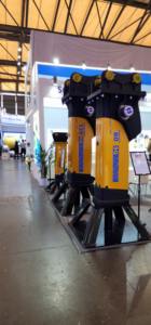 SQ80 New Construction Hydraulic Breaker with Core Chisel Component Engine Motor Hammer for Mining - Product Image 2