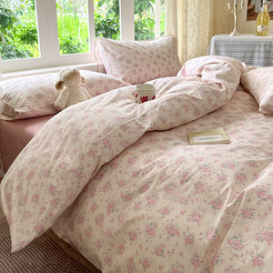 Ensemble <span class=keywords><strong>de</strong></span> lit 4 pièces imprimé dessin animé en pur coton-<span class=keywords><strong>housse</strong></span> <span class=keywords><strong>de</strong></span> <span class=keywords><strong>couette</strong></span> personnalisable avec taies d'oreiller imprimés floraux respirants et respectueux <span class=keywords><strong>de</strong></span> la peau - Product Image 3