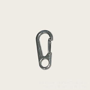 Porte-clés mousqueton en alliage de zinc 32 mm en forme de cœur avec anneau à ressort rotatif pour sac et bandoulière - Product Image 3