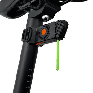 Feu arrière de vélo rechargeable par USB, feu arrière LED étanche IPX4, 4 modes, rouge rose, vert fluorescent, support en plastique - Product Image 3