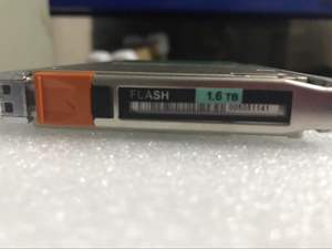 D4-2sfxl-1600 1.6tb <b>Ssd</b> 005053168 005053169 005053597 005053598 005053685 005053684 005053738 005053739 005054012 D4-2sfxl-1600 - Product Image 1