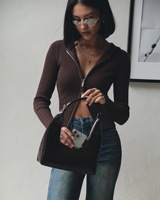 Pull personnalisé Pull en tricot pour femmes Pull cardigan à capuche avec fermeture éclair en tricot côtelé décontracté de couleur unie