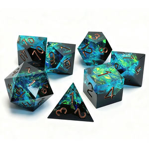 Produttore di dadi pg poliedrici personalizzati con bordo affilato per dadi con spazio misterioso set di dadi in resina DND 7 pezzi - Product Image 4