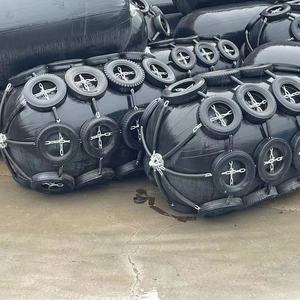 Parabordi Modulari Interconnessi in Gomma Pneumatica con Certificazione CCS per Sistemi di Ormeggio di Navi da Crociera e Petroliere - Product Image 3