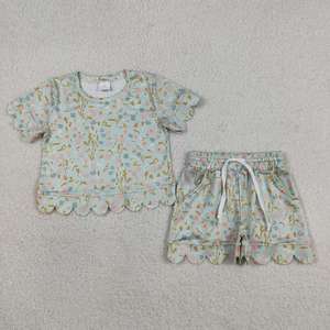 Conjunto de 2 piezas floral para niñas, top de manga corta, pantalones cortos con dobladillo festoneado, conjunto de verano, ropa informal cómoda - Product Image 3