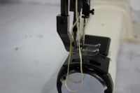 Machine à coudre industrielle extra robuste à point noué à lit cylindrique VMA