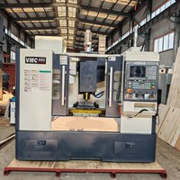 Centro de Mecanizado Vertical CNC de 3 Ejes VMC450 con Control GSK, Cambio Automático de Herramienta BT40, Fresadora para Trabajo de Metales y Moldes