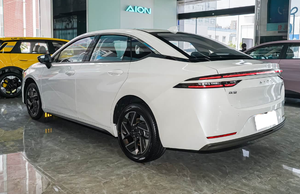 Nuova GAC AION S 2026 Plus Deluxe Edition 136 CV Berlina Compatta 5 Posti Auto Elettrica Pura di Marca Cinese Disponibile a Khorgos - Product Image 6