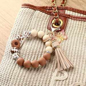 Llavero de Silicona con Cuentas, Diseño de Margarita y Mariposa, Color Naranja Halloween, Pulsera para Mujer, Promocional - Product Image 4
