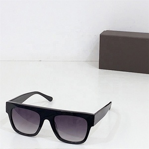 แว่นกันแดดทรงสี่เหลี่ยมคลาสสิก ทำจากอะซิเตทไฟเบอร์ คุณภาพสูง สำหรับผู้ชาย ป้องกันรังสียูวี 400 เหมาะสำหรับกิจกรรมกลางแจ้ง ดีไซน์ย้อนยุค แฟชั่น - Product Image 3