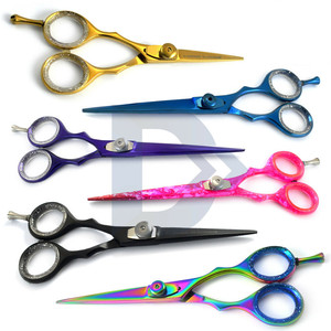 Ciseaux à cheveux professionnels, lame standard de 62 mm, pour droitiers, utilisation en salon de beauté, plusieurs couleurs, taille personnalisable - Product Image 1