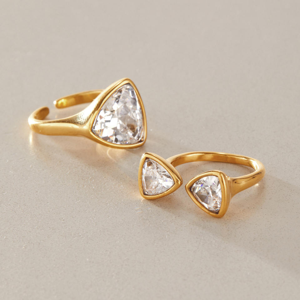 Alibaba Custom Rings QISEN Bold CZ Rings 316L Stainless Steel 18K Gold PVD CZ Triangle Ring ...