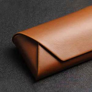 Étui de rangement et de présentation de lunettes de soleil et de vue en PU, de luxe, portable, fait main, avec finition mate, en matériaux recyclés, marron, rose, bleu - Product Image 4