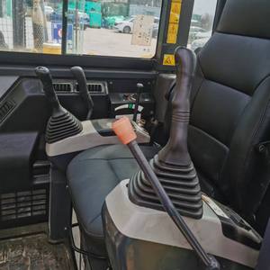 Komatsu PC56 d'occasion, état d'origine, faible nombre d'heures, entièrement révisé, durable et haute efficacité, excellent rapport qualité-prix, livraison rapide disponible - Product Image 6