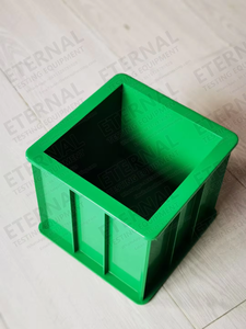 Molde de cubo de hormigón de plástico de 150mm para laboratorio - Product Image 4