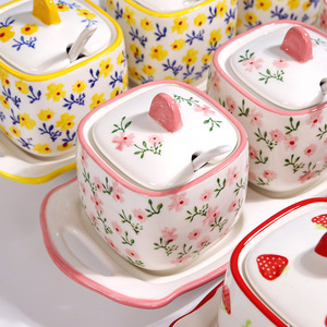 Suministros de cocina para el hogar, juego de tarros de condimentos pintados a mano, tarro de cerámica de tres piezas para pimienta, Chile y sal - Product Image 1
