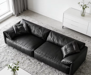 Set Divano in Pelle Orecchio d'Elefante, Design Moderno Minimalista Nero con Motivo Italiano in Piume per Salotto - Product Image 4