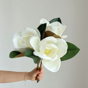 Flor artificial de magnolia blanca simulada de alta calidad, de un solo cabezal, con revestimiento táctil, de seda de gel suave, con técnica de relieve de hueso - Product Image 4