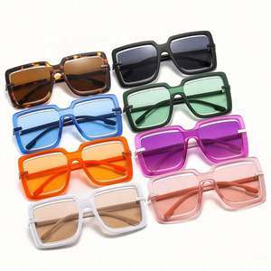 Gafas de Sol Cuadradas Extra Grandes de Moda con Logotipo Personalizado, Protección UV400, para Mujer, 2021 - Product Image 5