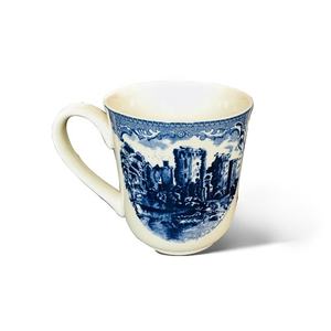 Taza de Cerámica con Diseño de Castillo Azul JBS para Exportación - Product Image 4