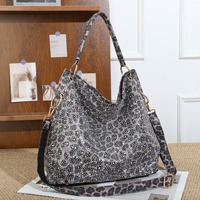 Sac fourre-tout en cuir PU décoré de diamants de luxe pour femmes, léger, grande capacité, fermeture à glissière, utilisation quotidienne portable