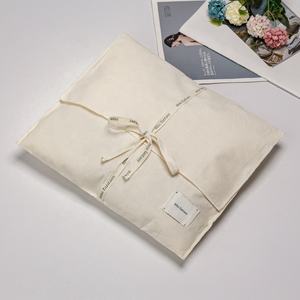 Enveloppe en coton Emballage cadeau Sac à poussière en tissu Bijoux de luxe naturels Enveloppe cosmétique Sac à poussière Sac à poussière en coton recyclé biologique - Product Image 4