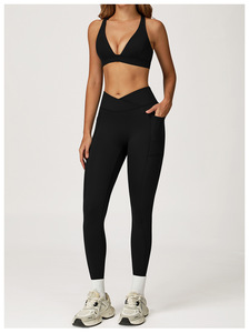 Fille <span class=keywords><strong>Sport</strong></span> <span class=keywords><strong>Pas</strong></span> <span class=keywords><strong>Cher</strong></span> Logo Personnalisé Unique Actif Modeste Vietnam Gym Wear Femmes Ensembles Avec Leggings Taille Haute - Product Image 5