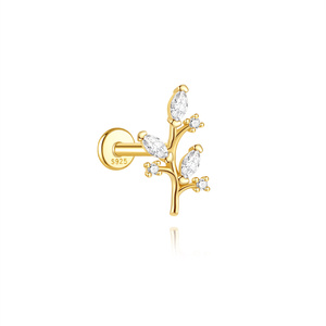Pendiente de cartílago de plata de ley S925 con parte trasera plana, chapado en oro de 18K, diseño geométrico minimalista de hoja para mujer - Product Image 4