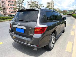 Toyota Highlander 3.5L V6 AWD 2017 Usada, SUV de 7 Plazas – Potente SUV Familiar, Equipamiento Premium para Exportación - Product Image 4