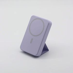Fuente de Alimentación Inalámbrica Magnética de 10000 mAh y 22.5 W con Puerto USB Tipo C para Teléfonos Móviles, con Soporte y Pantalla Digital - Product Image 5