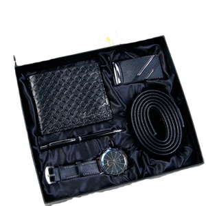 2025 nuovo <span class=keywords><strong>Set</strong></span> regalo da <span class=keywords><strong>uomo</strong></span> TW per il profumo della <span class=keywords><strong>cintura</strong></span> dell'orologio del <span class=keywords><strong>portafoglio</strong></span> del nuovo anno-per il giorno del papà di San Valentino del giorno del ringraziamento transfrontaliero - Product Image 6