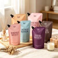 Pochette souple mate personnalisée avec bec verseur pour recharge de diffuseur à bâtonnets, emballage de liquides parfumés et d'huiles essentielles – Fabrication OEM