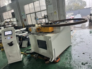 BR-100CNC Roldadora de Chapa Metálica con Servomotor para Curvado de Perfiles y Tubos - Product Image 4