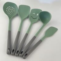 Vente en gros de kit de cuisine outils de cuisson antiadhésifs batterie de cuisine en silicone kit d'ustensiles