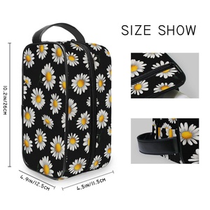 Trousse de Toilette Portable à Fermeture Éclair, Grande, Style Simple, Motif Fleurs Mignonnes, Logo Personnalisé, Prix Abordable - Product Image 4