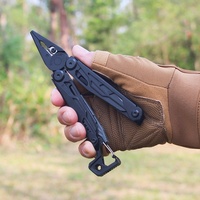 Outil multifonctionnel de camping en plein air noir, prise en charge OEM personnalisée, défense personnelle, survie, utilisation domestique, pince combinée