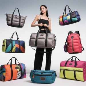 Bolsa de lona acolchada de algodón impermeable personalizada al por mayor bolsa de viaje de lona de fin de semana bolsa de gimnasio para mujer equipaje acolchado - Product Image 3