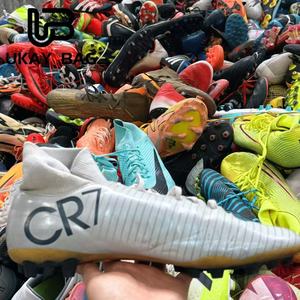<span class=keywords><strong>Chaussures</strong></span> de football <span class=keywords><strong>d</strong></span>'<span class=keywords><strong>occasion</strong></span> pour hommes S25 – Marque de premier choix, haute qualité, dernier design, vente en gros, directement de l'usine - Product Image 1