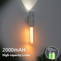 Lampe murale de charge deux en un lampe de poche LED veilleuse magnétique effet d'ambiance sans câblage pour chambre à coucher et chevet
