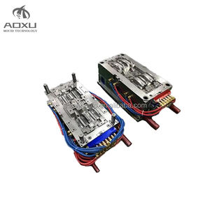 Piezas de automóvil de alta precisión, fabricante de moldes de inyección, molde de limpiaparabrisas de coche de plástico - Product Image 2