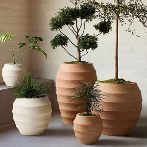 <span class=keywords><strong>Pot</strong></span> de fleurs rond extra-large en fibre de verre pour aménagement paysager d'hôtel de style nordique - Product Image 2
