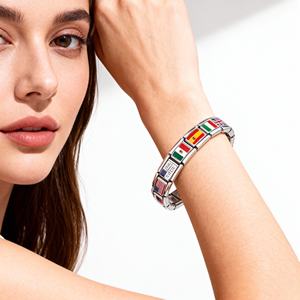 Venta al por mayor de fábrica: Abalorio de bandera nacional italiana colorido, compatible con pulseras de acero inoxidable de 9 mm para mujer y hombre, para hacer joyería DIY. - Product Image 2